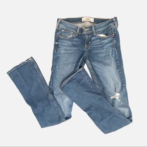 Hollister Distressed Medium Wash Denim Blue Jean W28 L35